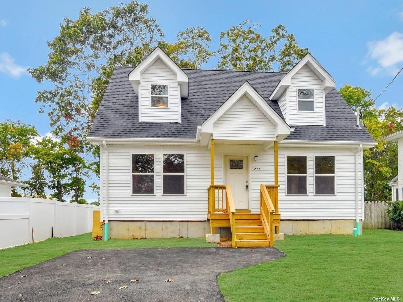 Property Photo: 477 Neighborhood Road NY 11951