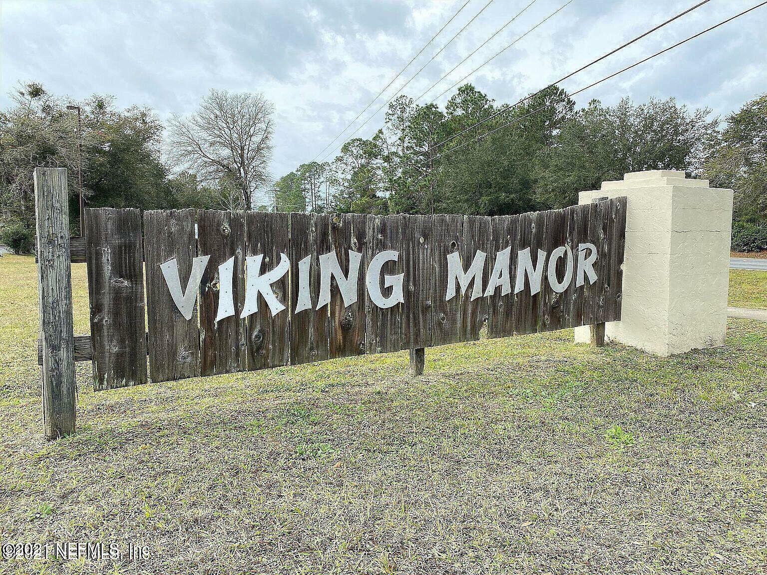 Property Photo:  6006 E 7th Manor  FL 32177 