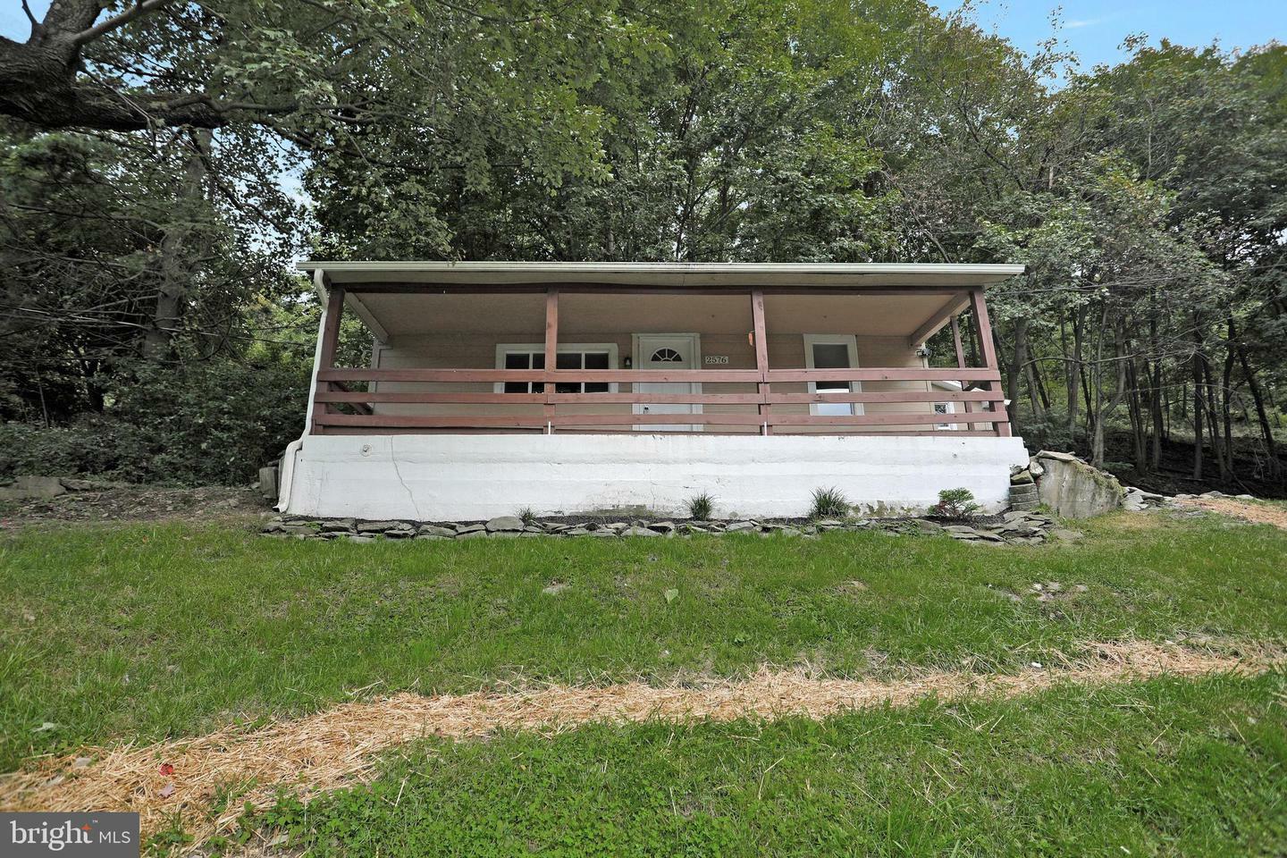 Property Photo:  2576 Iron Springs Road  PA 17320 