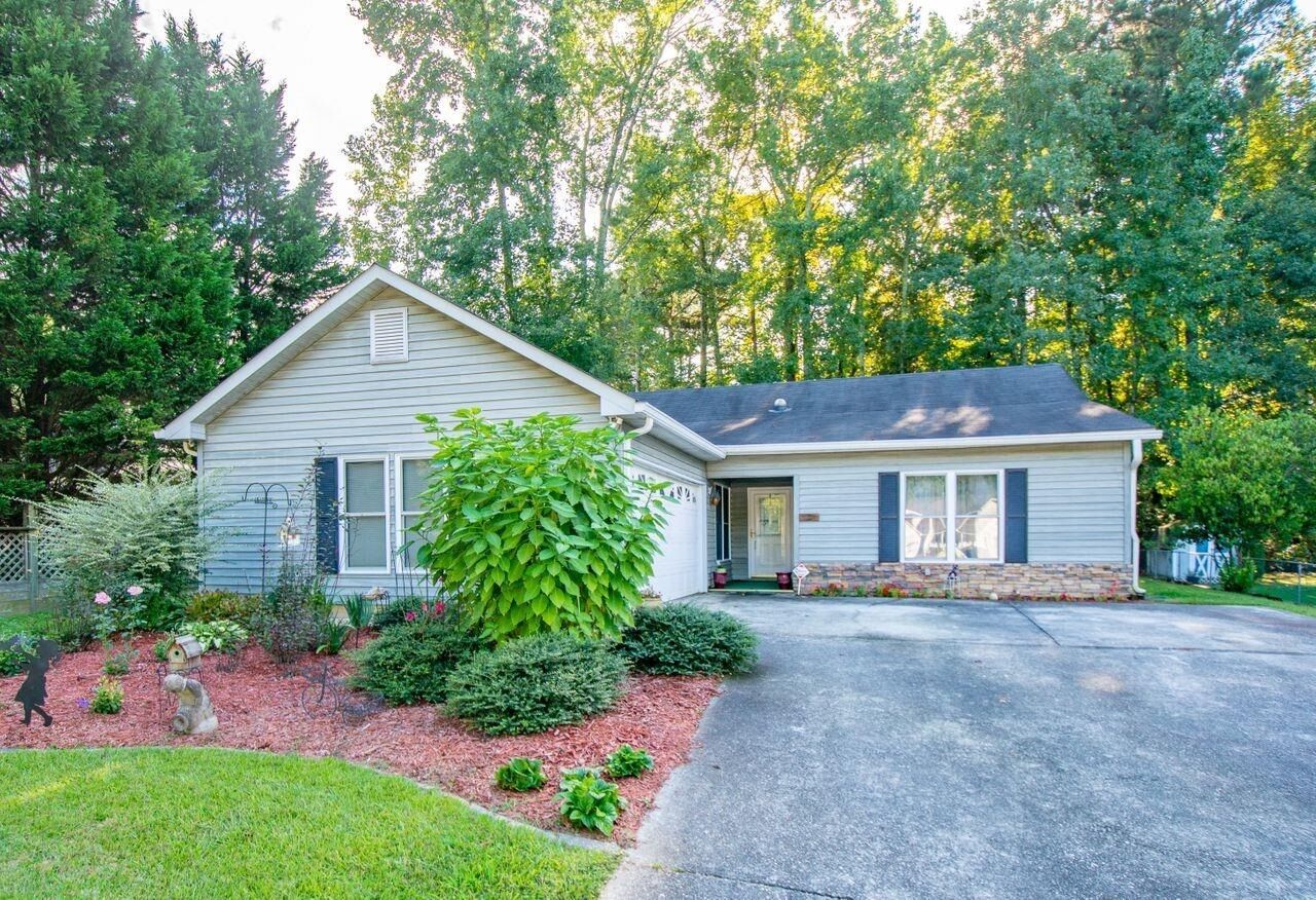 Property Photo: 3509 Traddsprings Way GA 30039