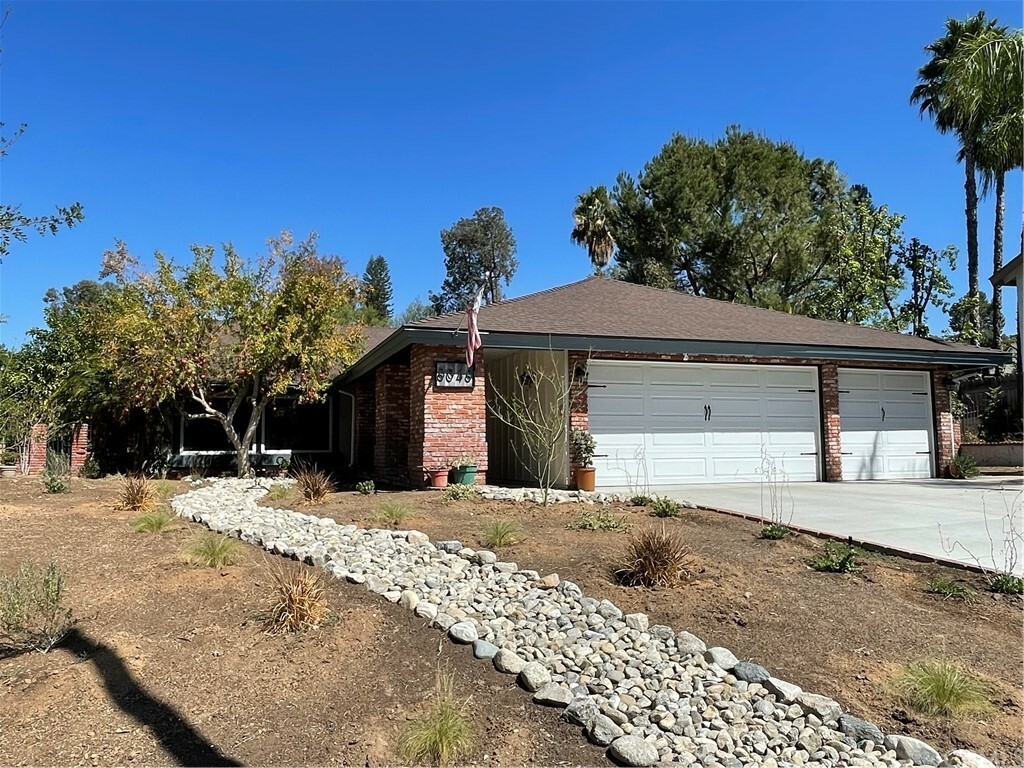 Property Photo: 6046 Saint Augustine Drive CA 92506