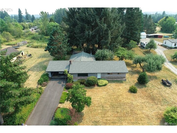 563 Quick Rd  Castle Rock WA 98611 photo