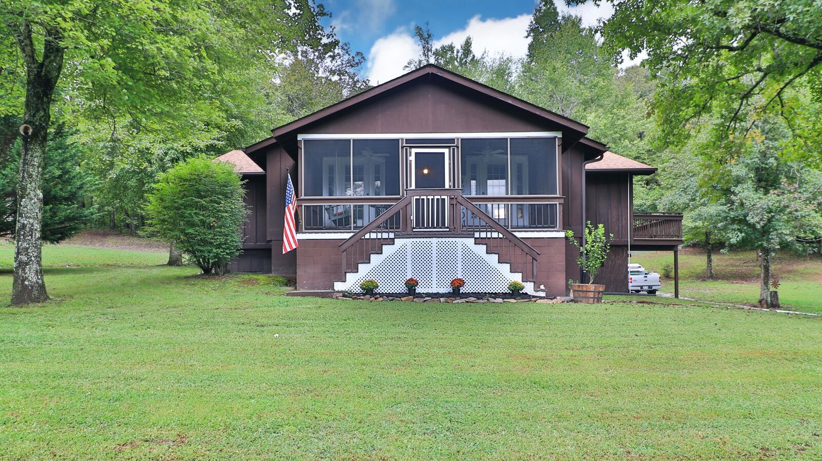 Property Photo: 195 Old Hedgecock Rd TN 37763