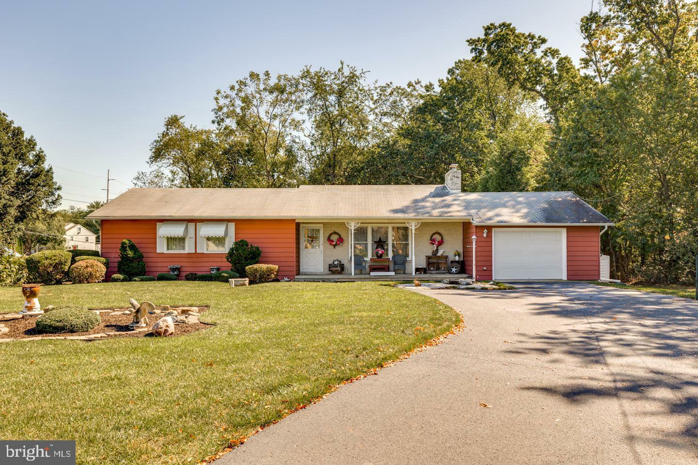 Property Photo:  916 Sykesville Road  NJ 08094 