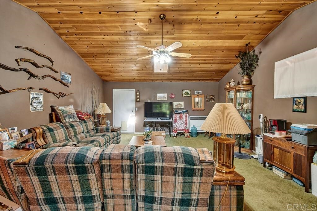Property Photo: 476 Thousand Pines Road CA 92325