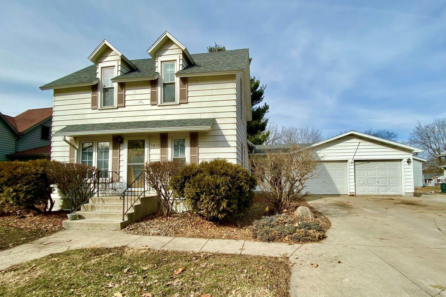 Property Photo:  1415 13th Street  IA 50036 