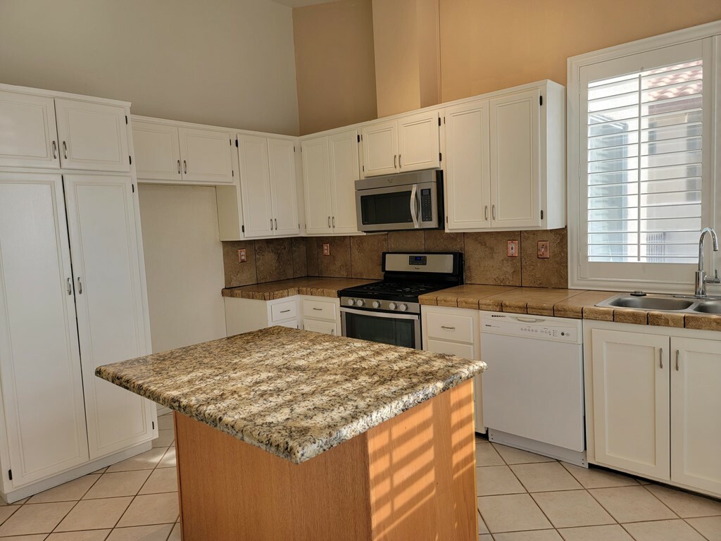 Property Photo: 9865 El Rio Lane CA 92240