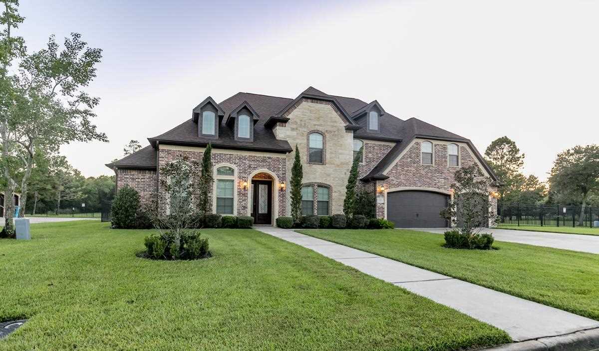 Property Photo:  7555 Shadow Creek Dr  TX 77707 