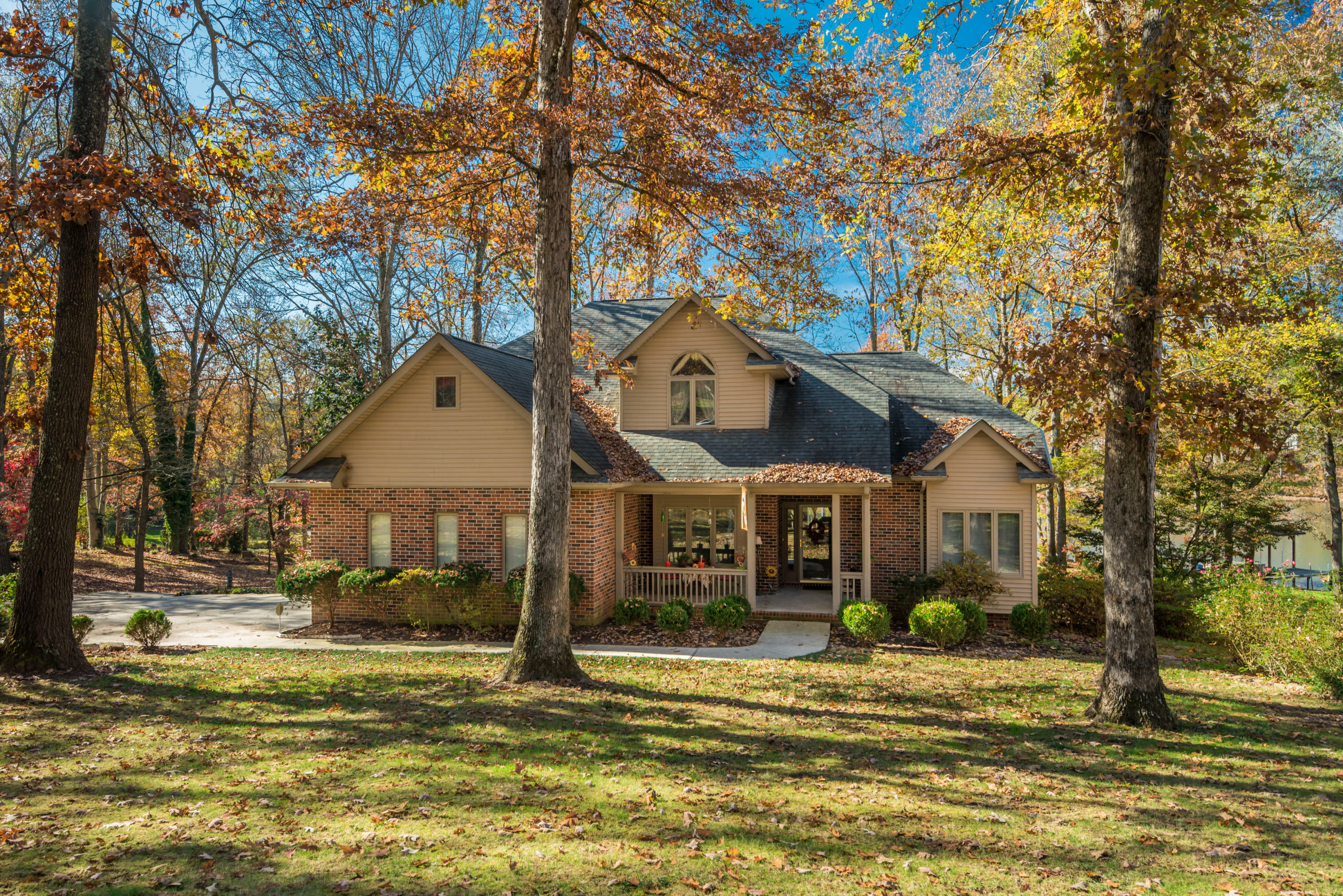 Property Photo:  1232 River Oaks Drive  TN 37763 