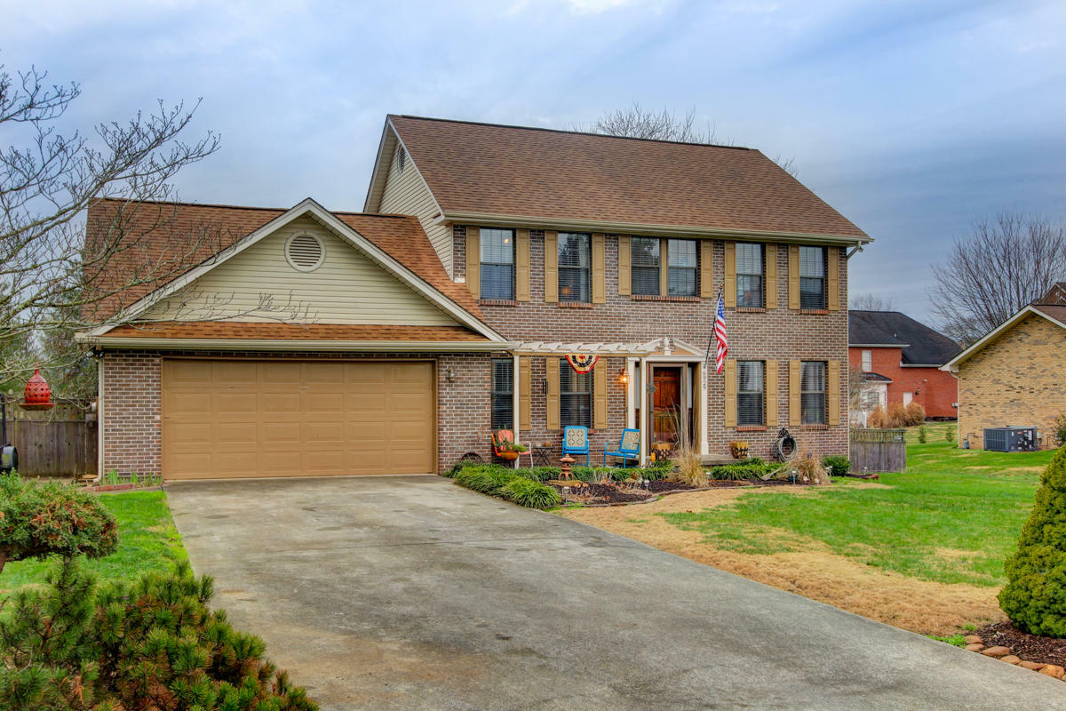 Property Photo:  6929 Chartwell Rd  TN 37931 