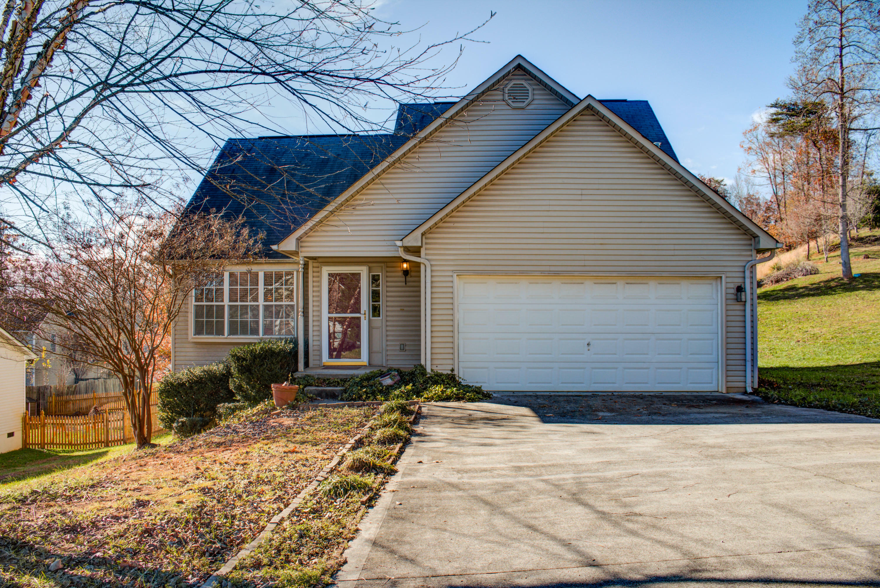 Property Photo:  7233 Austin Park Lane  TN 37920 