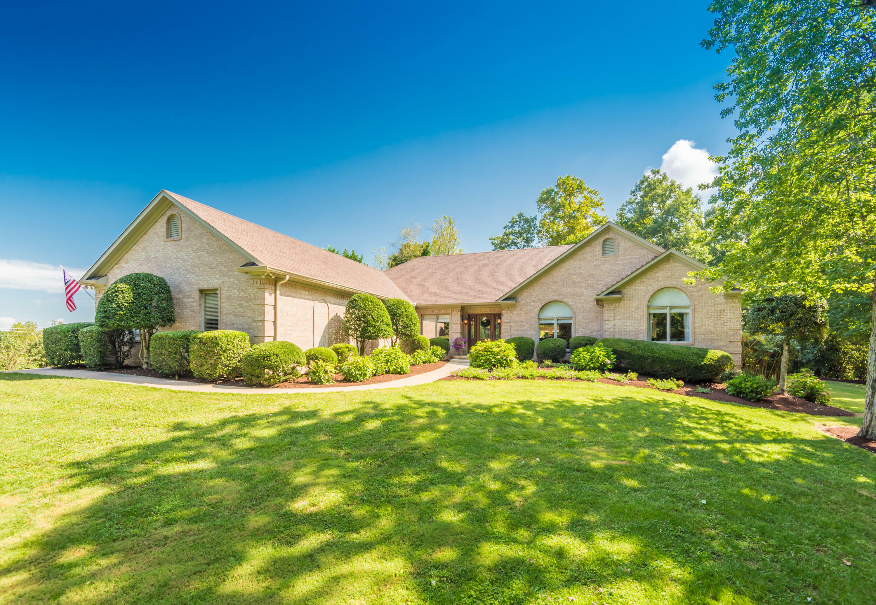 Property Photo:  2536 Steele Rd  TN 37932 