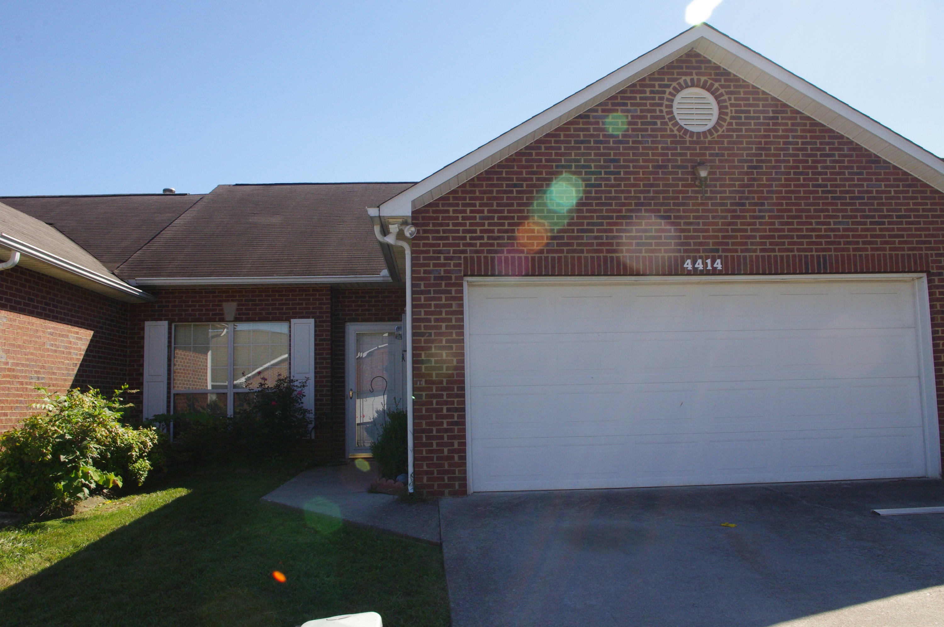 Property Photo:  4414 Bonnywood Way  TN 37912 