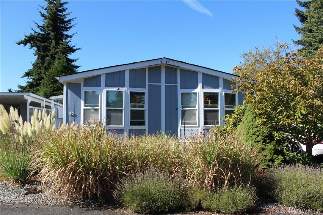 Property Photo:  921 S 3rd Ave 30  WA 98382 