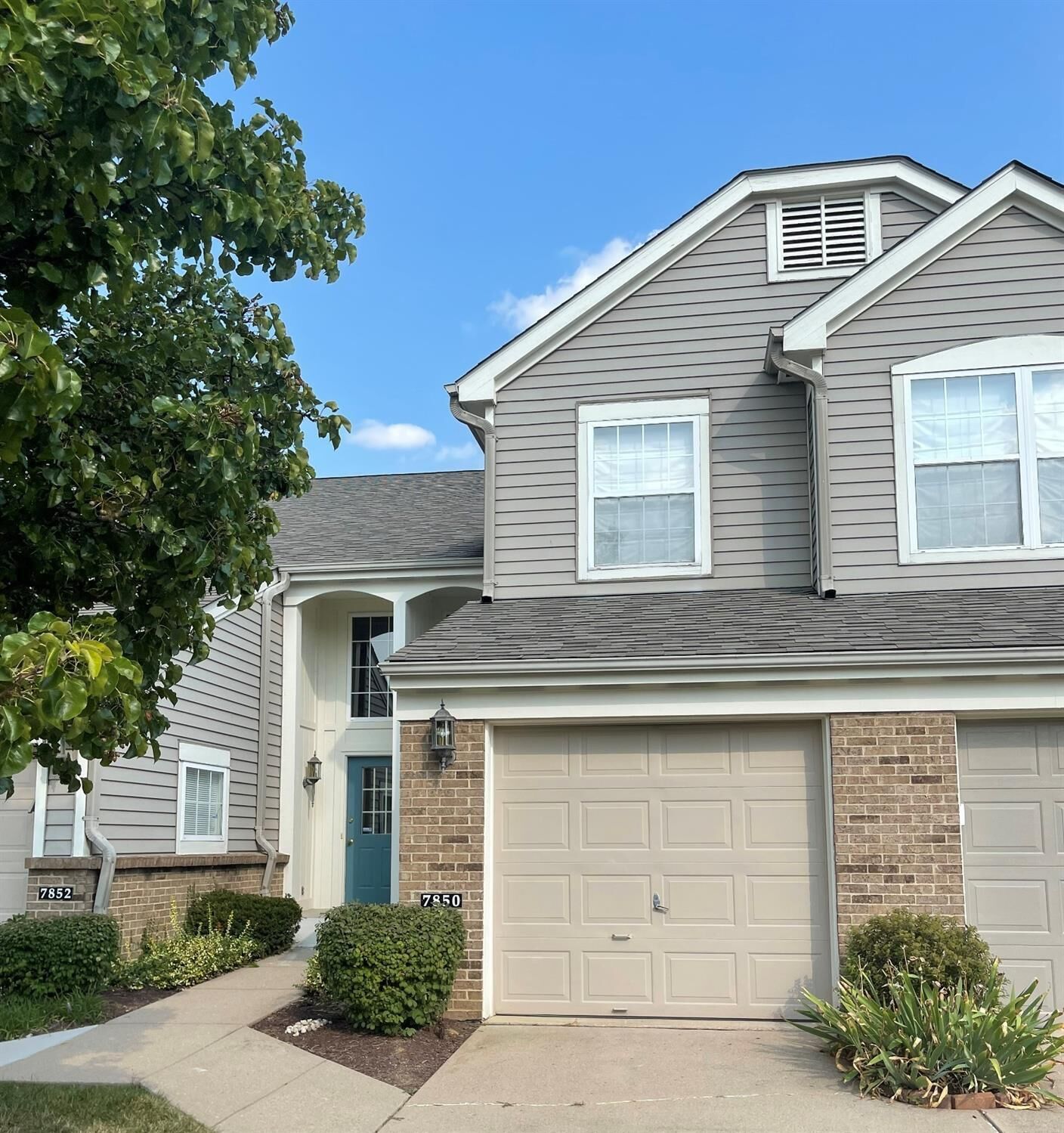 Property Photo: 7850 Gapstow Bridge OH 45231
