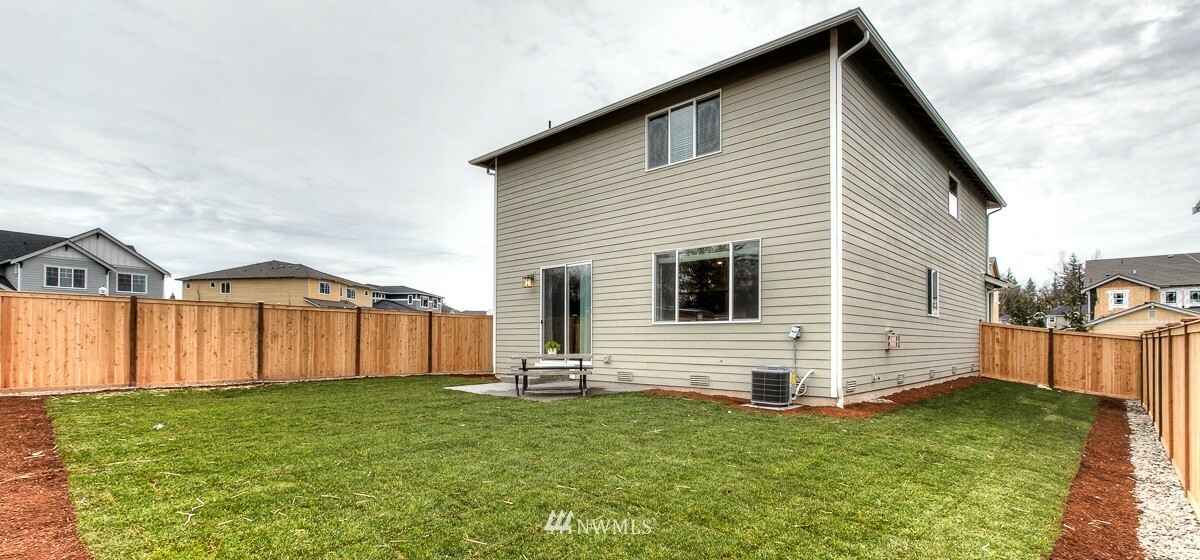 Property Photo: 29958 220th Avenue SE 20 WA 98042
