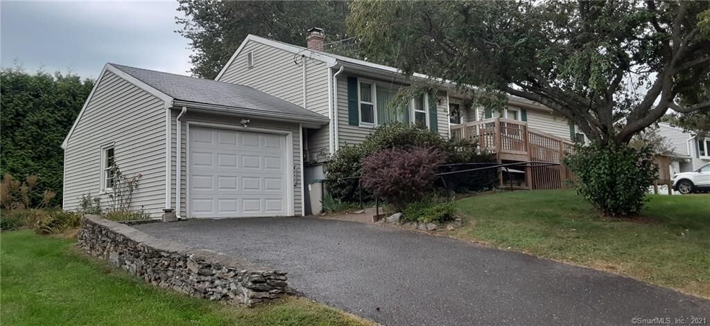 Property Photo:  34 Laurel Avenue  CT 06418 