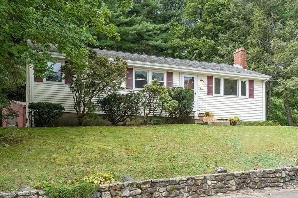 Property Photo:  82 Clearview Drive  MA 01752 