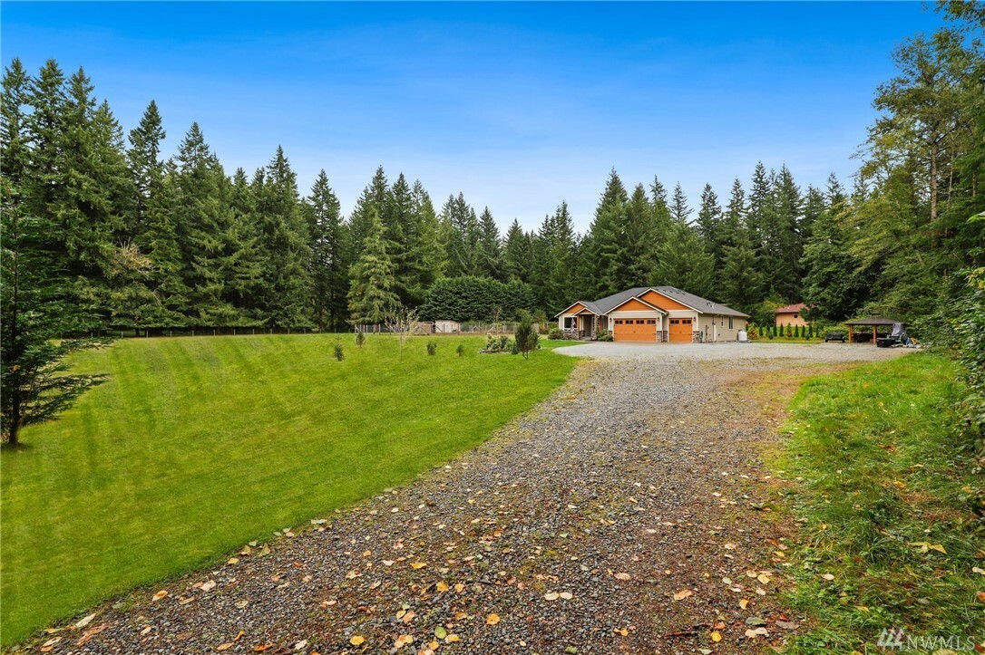 Property Photo:  24509 115th Ave NE  WA 98223 