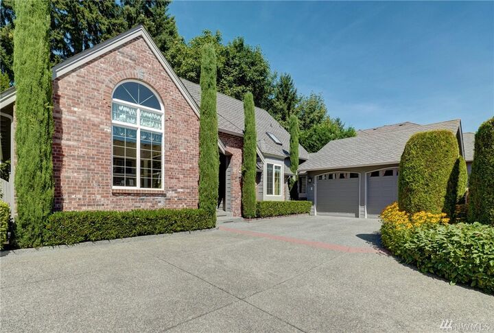 13502 NE 12th Place  Bellevue WA 98005 photo