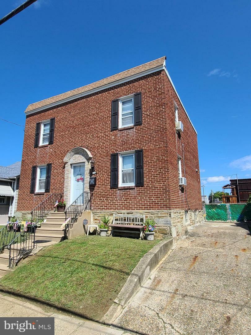 Property Photo:  4409-4411 Van Kirk Street  PA 19135 