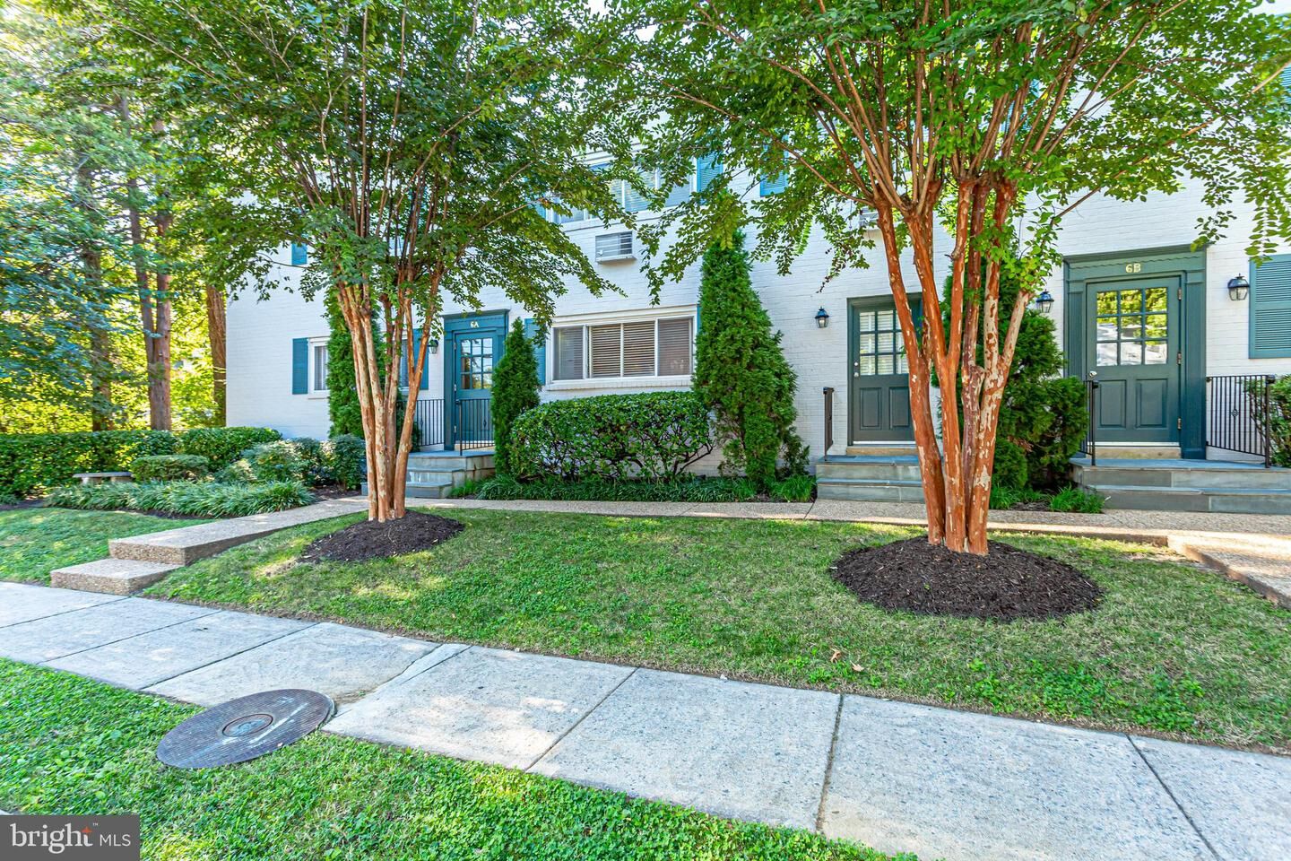 Property Photo: 6A Leadbeater 201 VA 22305