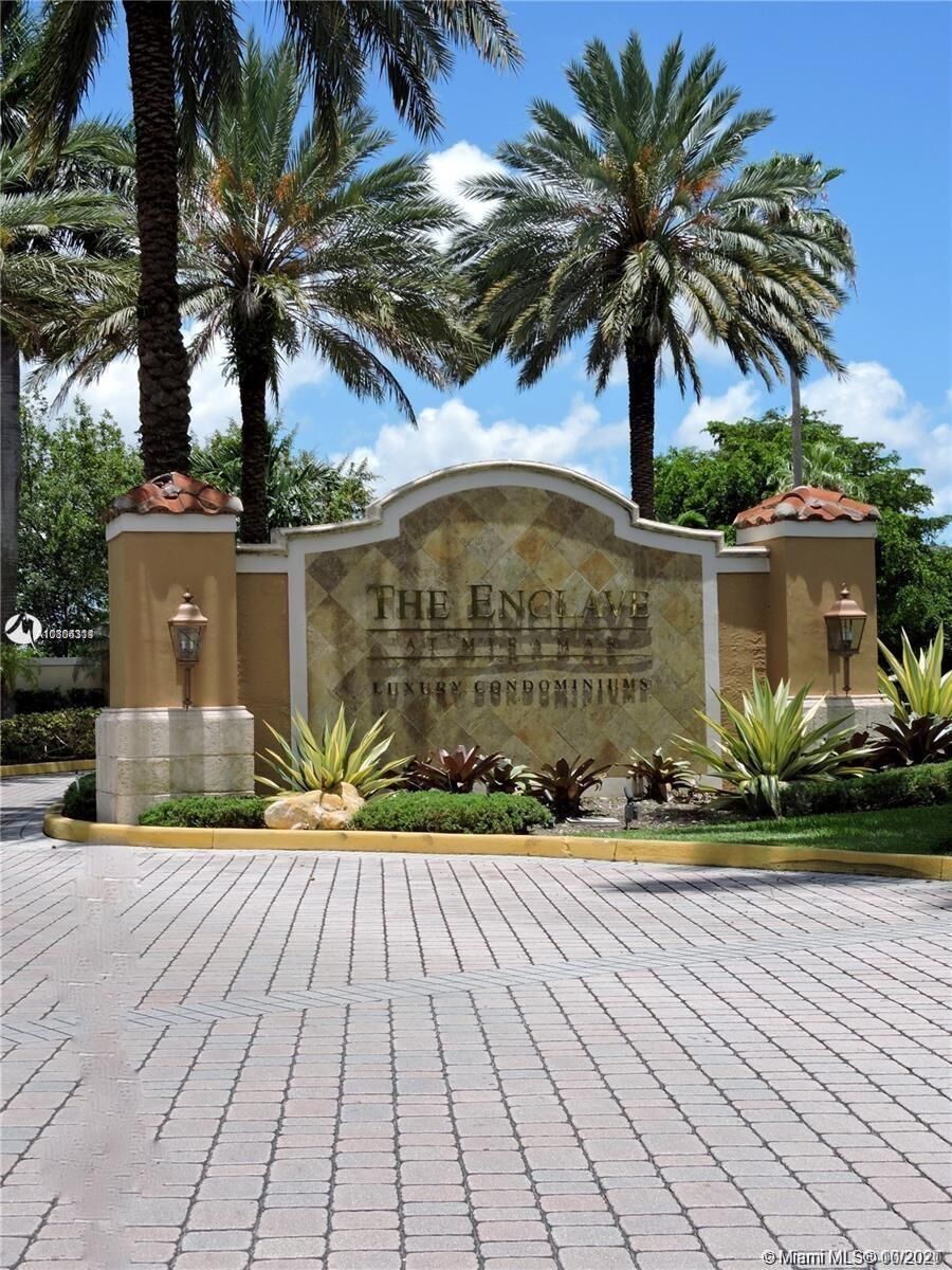 Property Photo: 2061 Renaissance Blvd 103 FL 33025