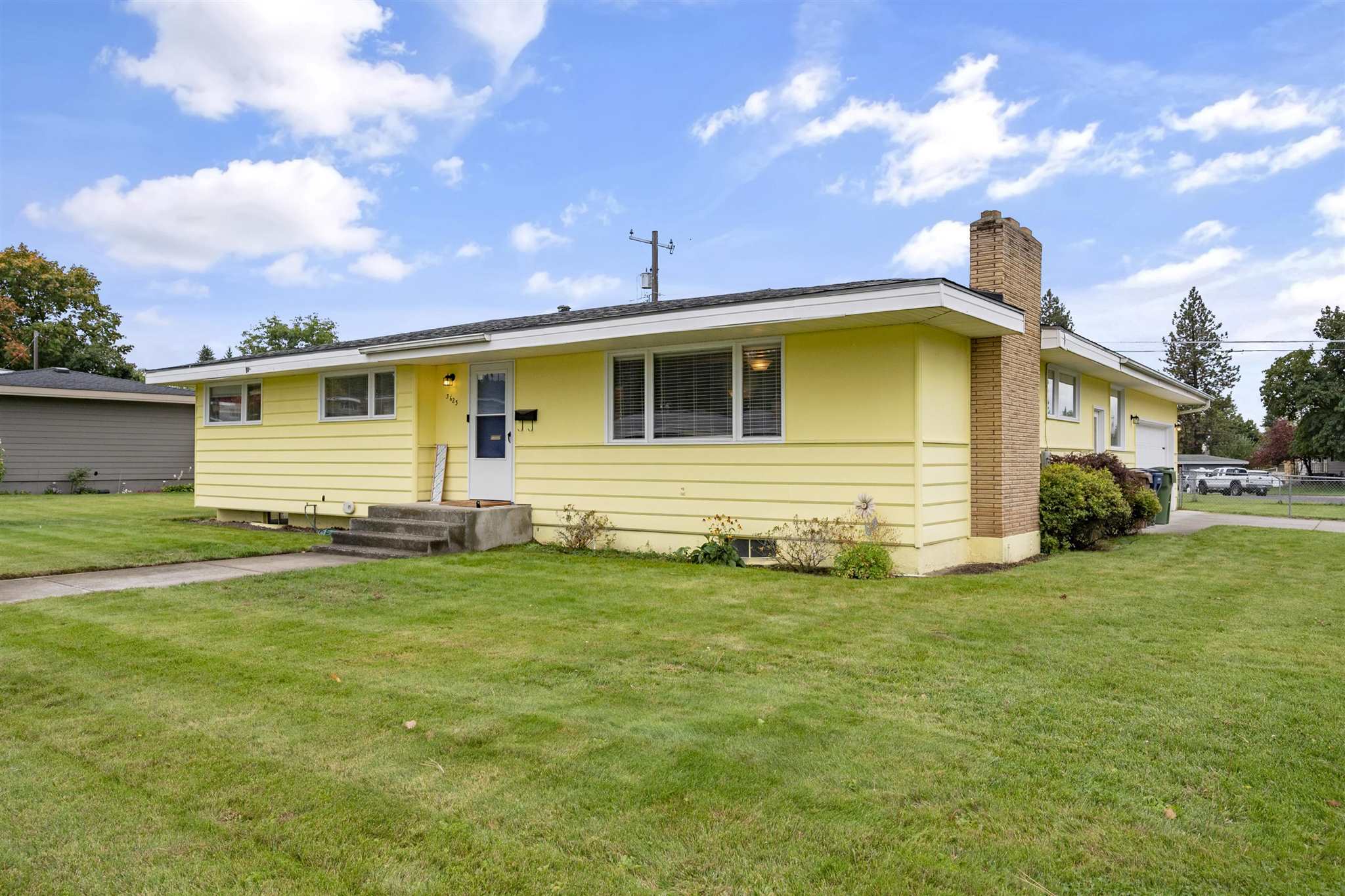 Property Photo: 3623 W Lyons Ave WA 99208