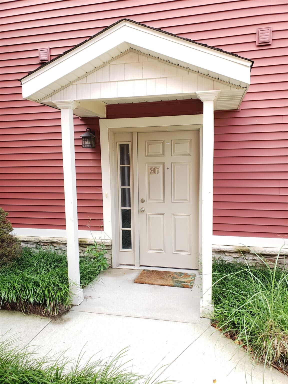 Property Photo:  5640 Irish 207 Way 207  IN 46545