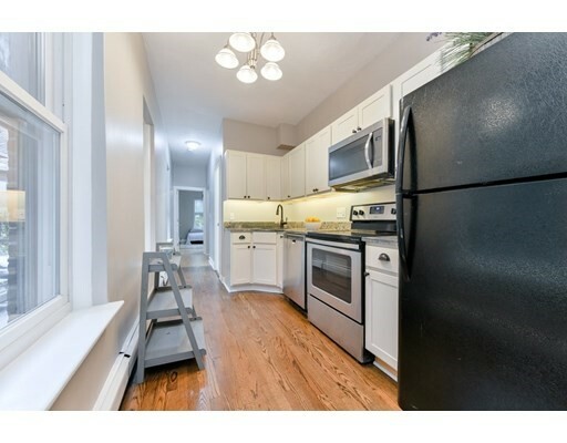 Property Photo:  586 Columbus Avenue 1  MA 02118 