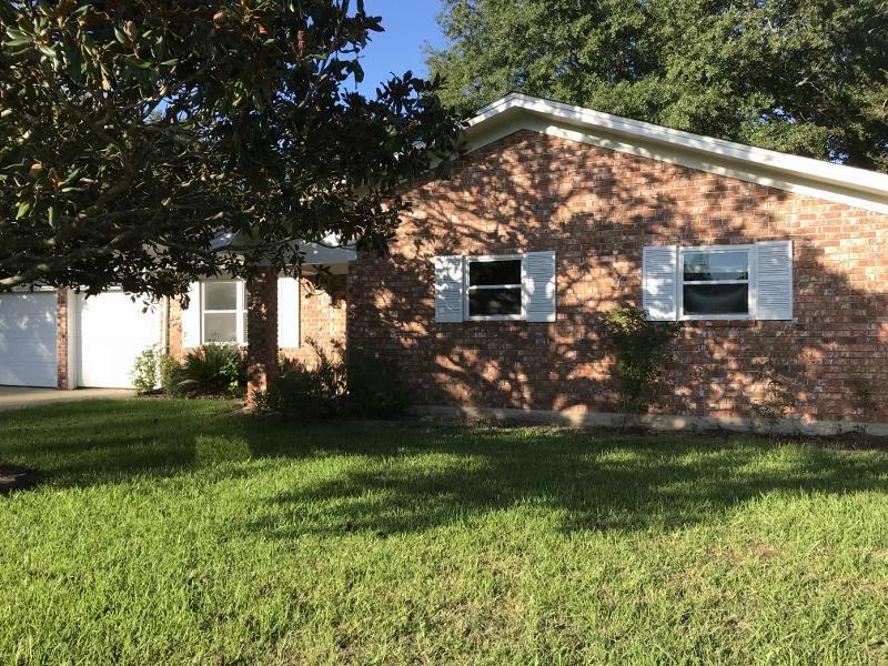 802 Meadowbrook St  Deridder LA 70634 photo