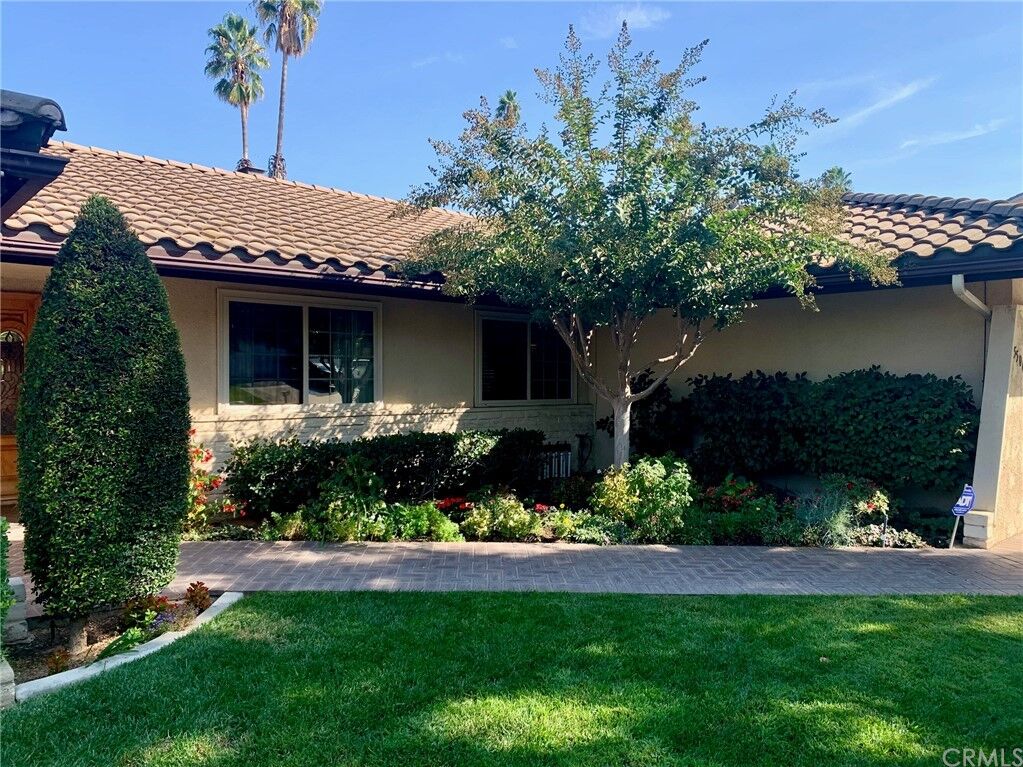 Property Photo:  5504 Inner Circle Drive  CA 92506 