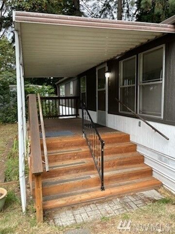 Property Photo: 900 29th St SE C2 WA 98002