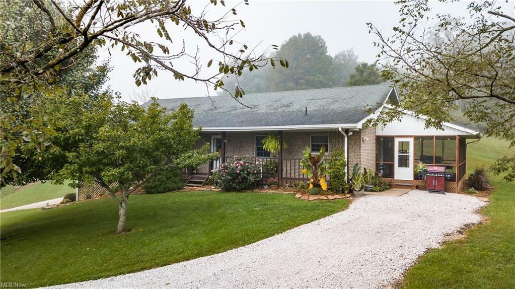 Property Photo:  1691 Missouri Run Road  WV 26101 