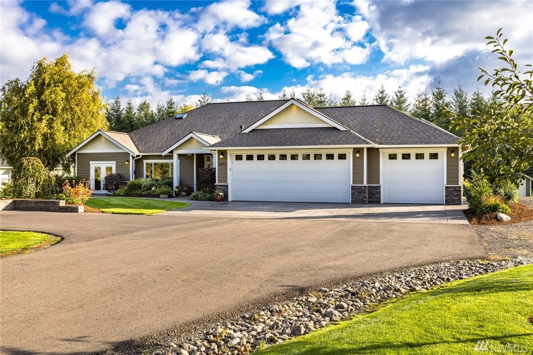 Property Photo:  5573 Hannegan Rd  WA 98226 