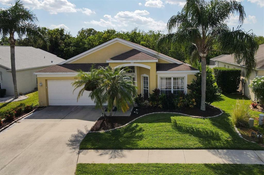 Property Photo:  4510 Sanibel Way  FL 34203 