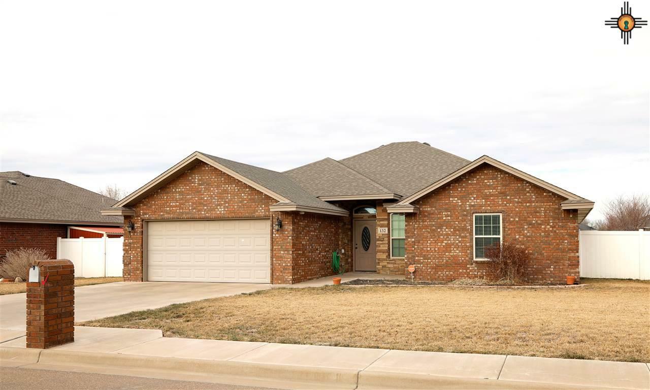 Property Photo: 132 Mariposa NM 88101