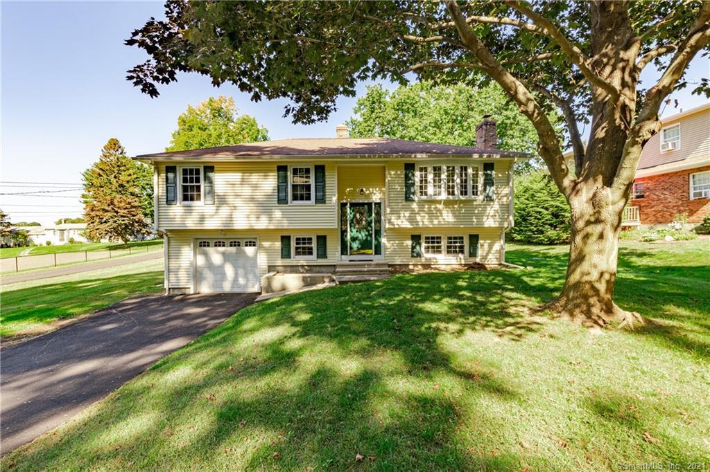 Property Photo:  29 Frank Street  CT 06405 