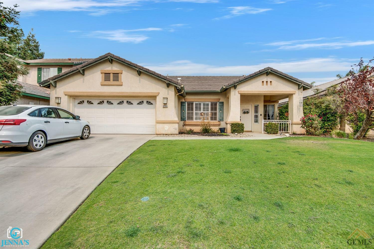 Property Photo:  8304 Sea Meadow Lane  CA 93312 