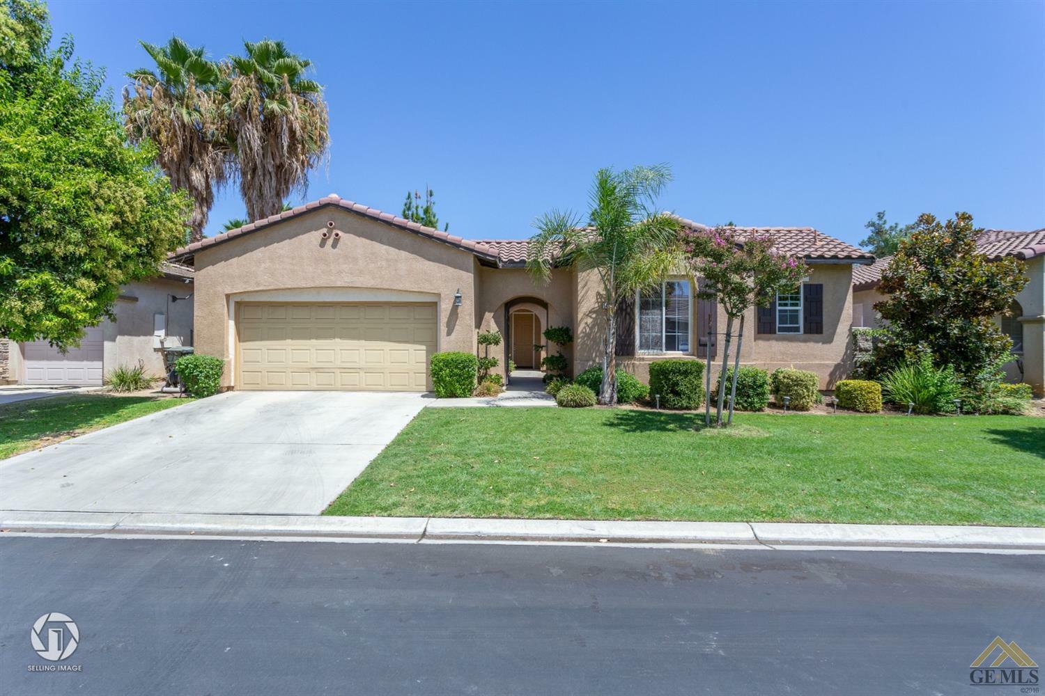 Property Photo:  5016 Boulder Creek Place  CA 93312 