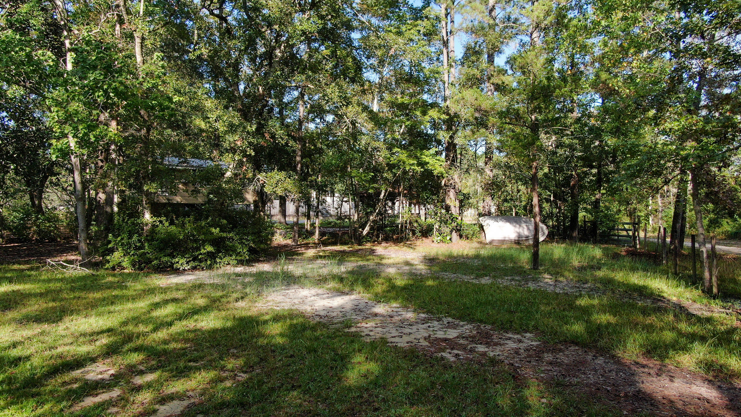 Property Photo:  264 Alaqua Cove Road  FL 32439 