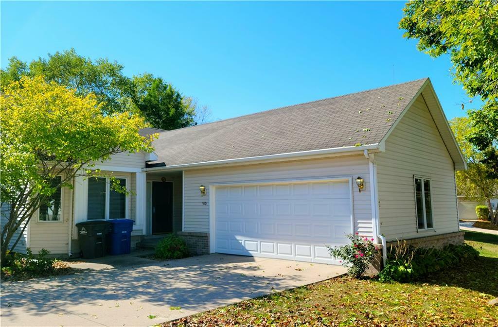 Property Photo:  2811 SE 22nd Street 910  IA 50320 