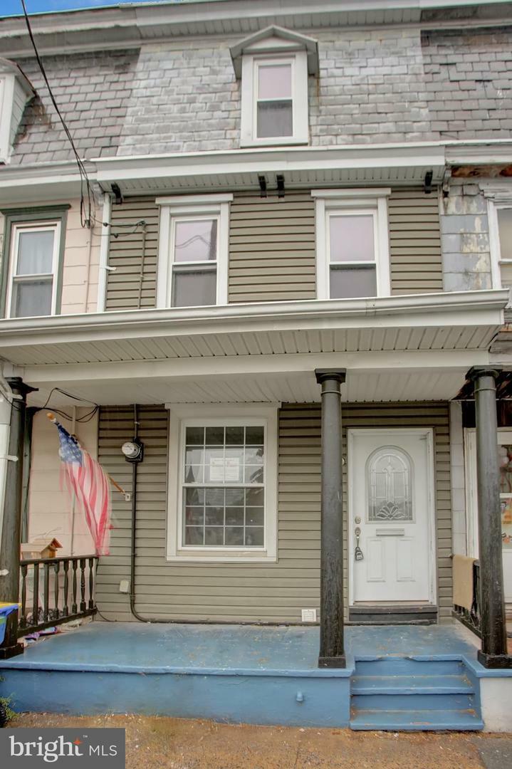 Property Photo:  205 5th Street  PA 17070 