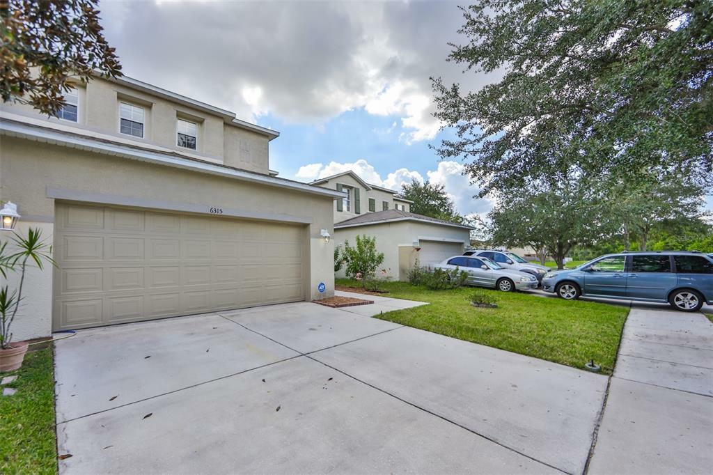 Property Photo:  6315 Magnolia Trails Lane  FL 33534 