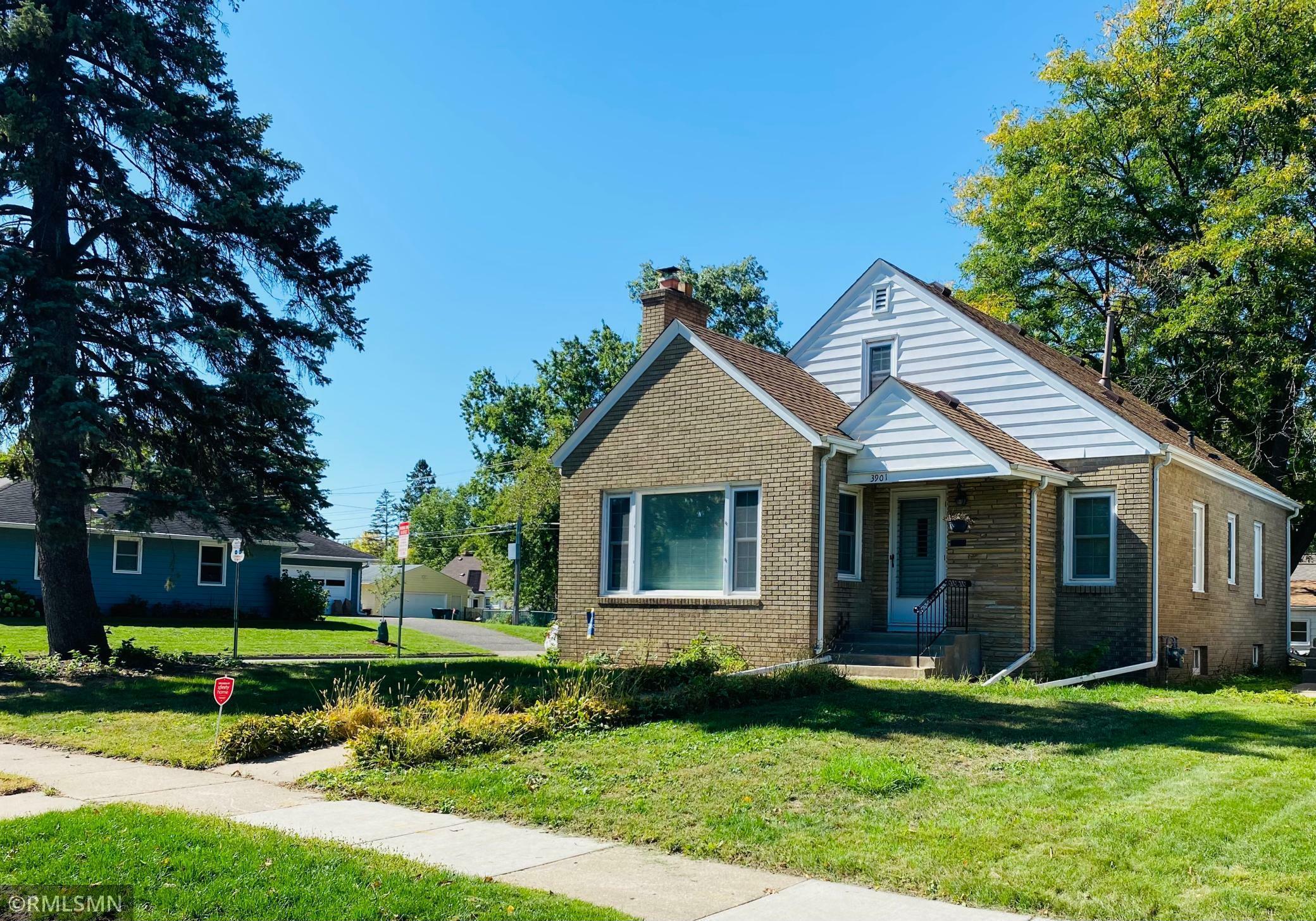 Property Photo:  3901 York Avenue N  MN 55422 