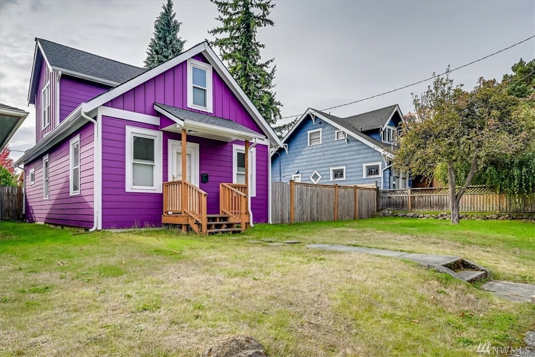 Property Photo: 647 NW 82nd St WA 98117