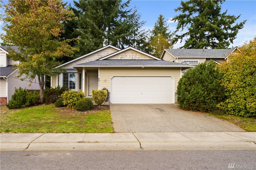 Property Photo: 8911 174th St Ct E WA 98375