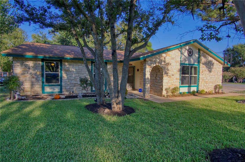 Property Photo:  1914 Killarney Drive  TX 78641 