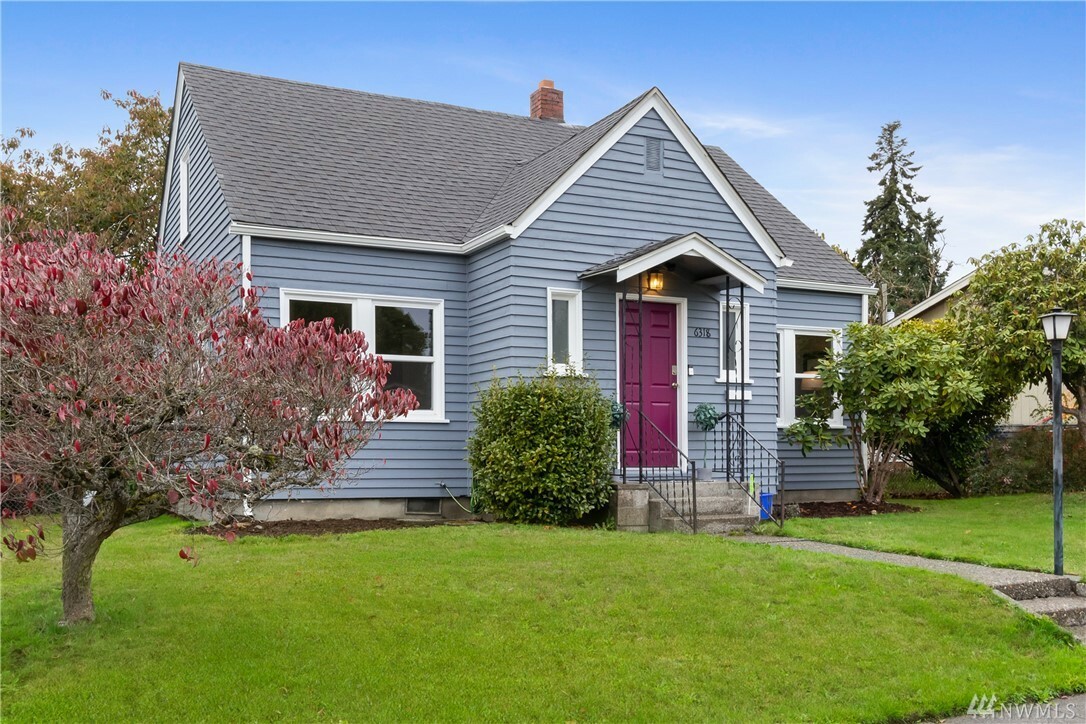 Property Photo:  6318 S I St  WA 98408 