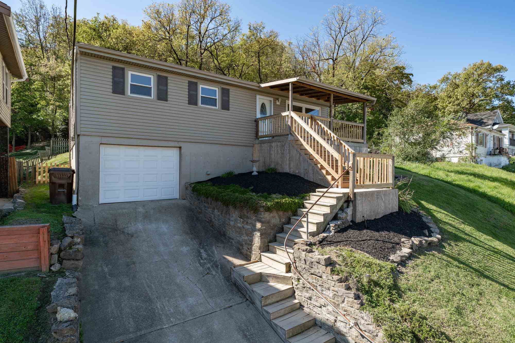 Property Photo: 461 Hazen KY 41016